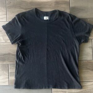 Rag & Bone Black Tee shirt, size Large. Like new, work only a few times.